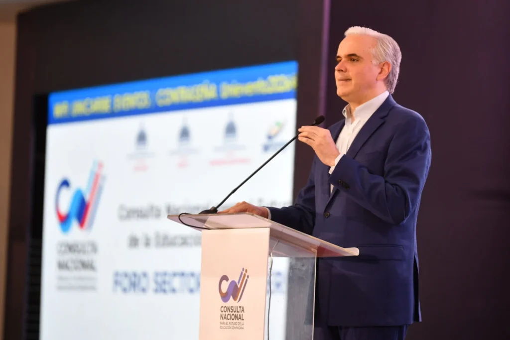 Ministro de Educación, Luis Miguel De Camps: ¿Dónde están los resultados que justifiquen el 4% para la educación?